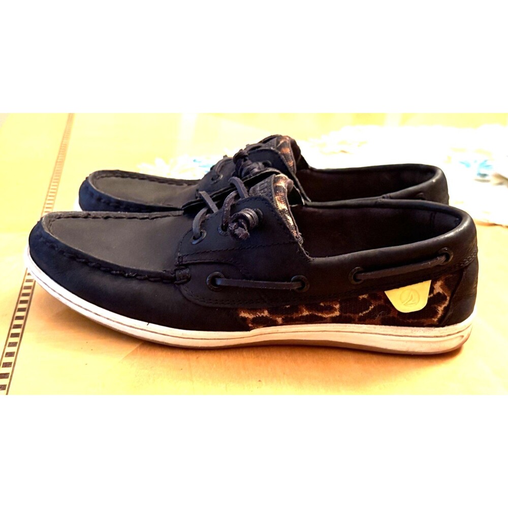 Sperry Women's 7.5M Songfish boat shoes black leather animal print textile panel